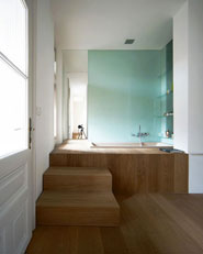 Level apartment