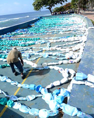 RUS Santo Domingo: Tsunami de basura