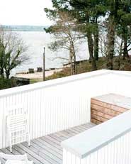 Oyster farm hangar and temporary dwelling