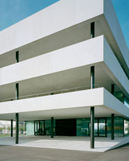 Roche. Technical and Office Building