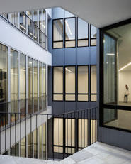 REHABILITACIÓN DE EDIFICIO DE VIVIENDAS Y OFICINAS EN MÁLAGA