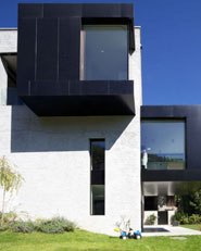 tra le foglie, casa p