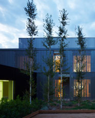Apartments for older people with services attachments and public parking