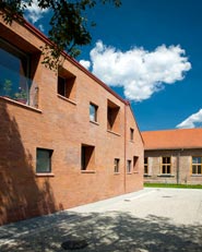 Integrated Community and Cultural Institution