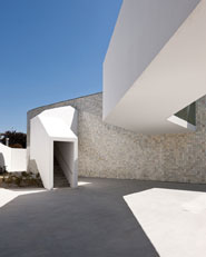 COMBATENTES EDUCATIONAL CENTRE 