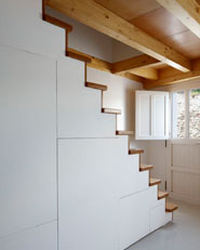 REHABILITACIÓN DE UNA CASA JUNTO A LA MURALLA DE RIBADEO