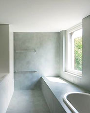 R House 