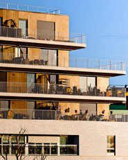 ZCBB3 Mixed-use building