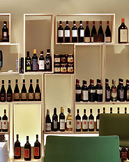 interior enoteca E