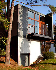 Novarr Guest House