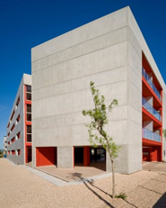 Edificio de 34 viviendas de protección pública.