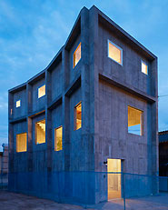 House in Yagi