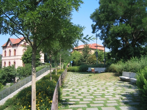 Crespi_10_large