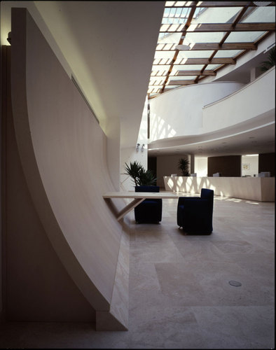 _05_large