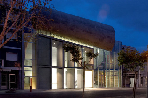 Cvdb-ccc-01-facade-urban_large