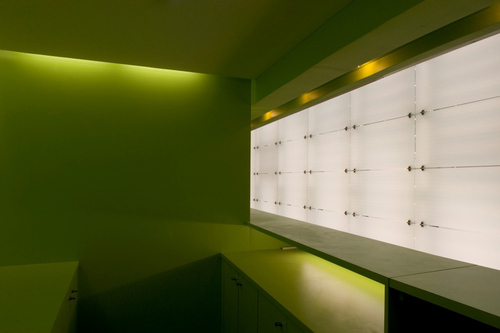Cvdb-ccc09cinema-cloakroom_large