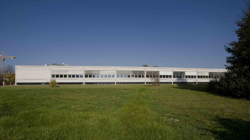 Uni_046_large