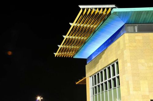 06_064_081117_010_large