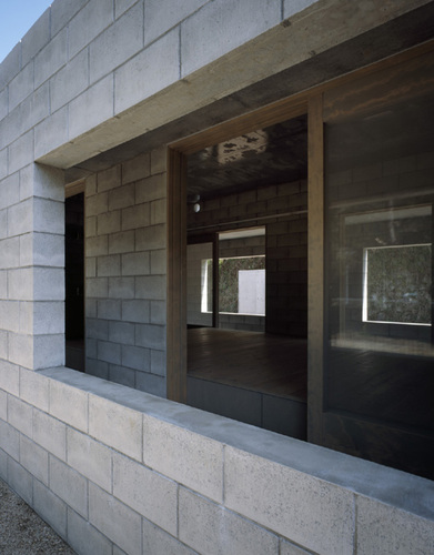 013_large