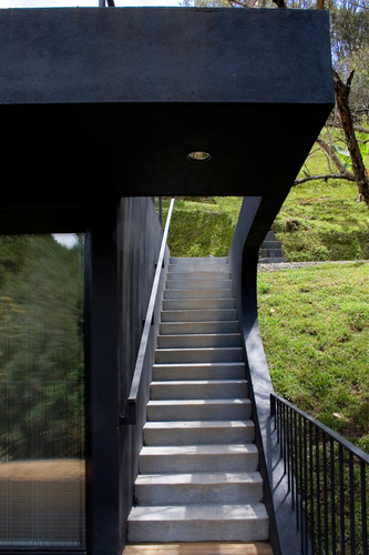 Exterior_4_large