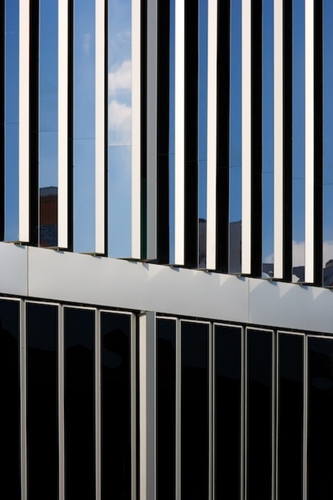 Refer_076_large