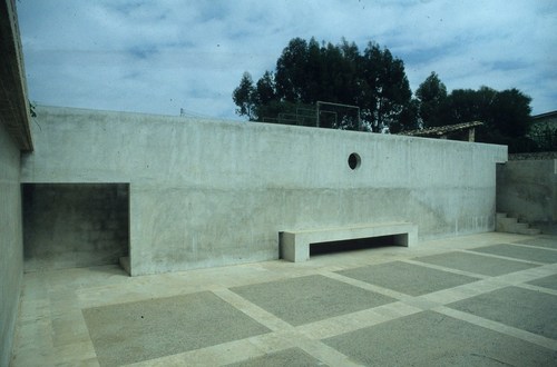 04_large