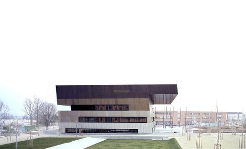 Stadthaus_aussen03_large