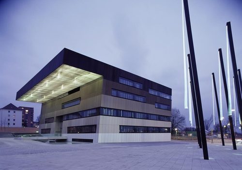 Stadthaus_nacht04_large