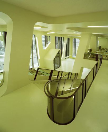Jmayerh_mensa-treppe-2_large