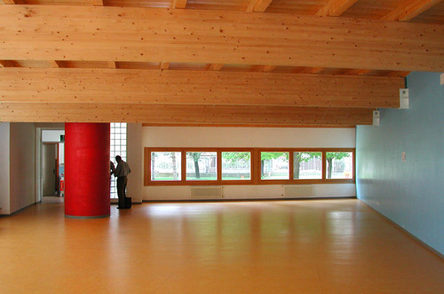 11_limbiate_-_scuola_via_pace_large