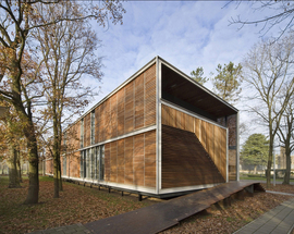Juvenile_detention_entrance_building_normal