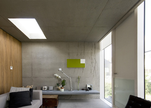0810_slr_living2_07_large