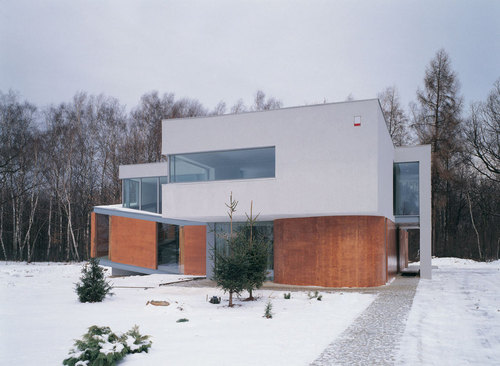 02-view-broken-house_large