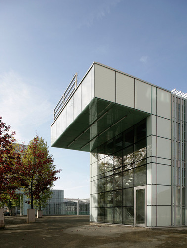 Rgm-vue-ne-¸-stephan-lucas_large
