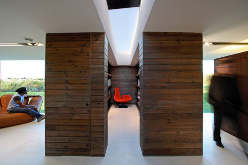 Thelongbarnstudio06h_c_neri_large