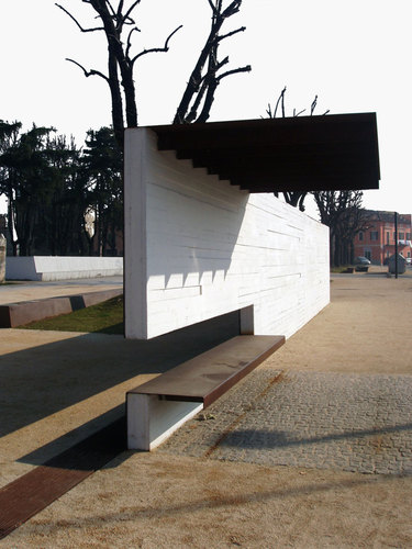 003_large
