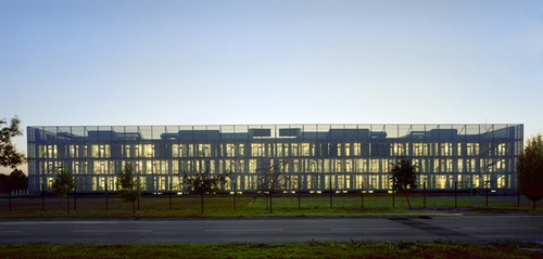 0109_large