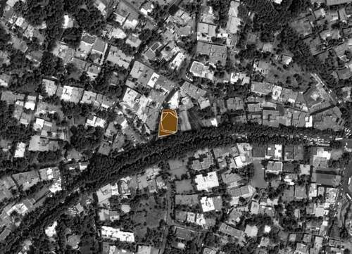 Lra_benetton_teheran_15_large
