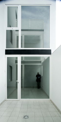 02_patio_large