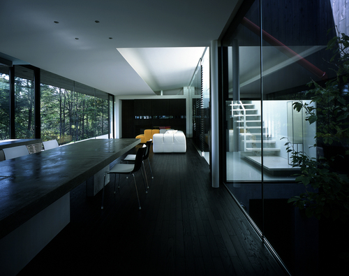 013_large