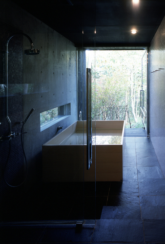 017_large