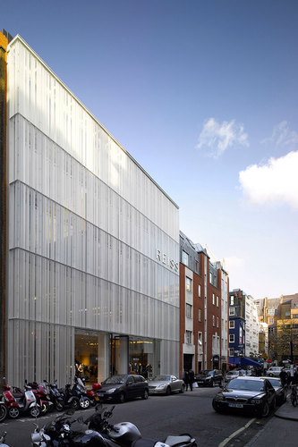 Exterior_01_large