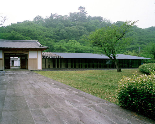 02-019_large