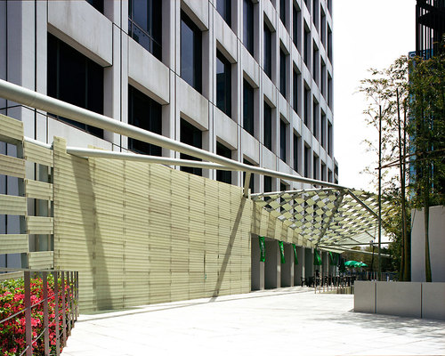 02-2_large