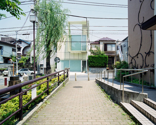02-9_large