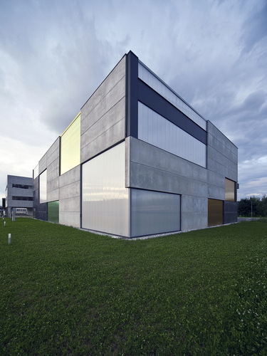 14_store__office___shop_concrete_container_0013___2__large