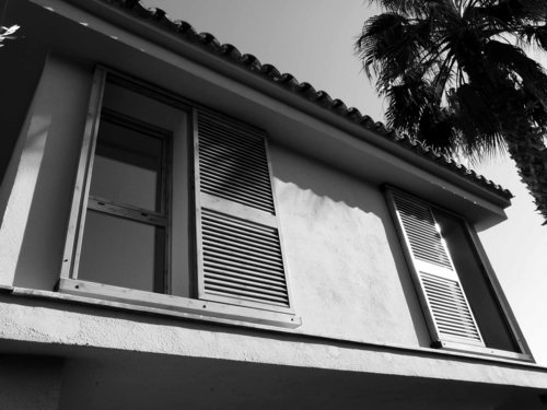 0803_ob_081126_020_cv_large