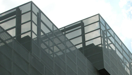 010_large