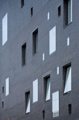 Hawkins-brown-new-art-exchange-3_large