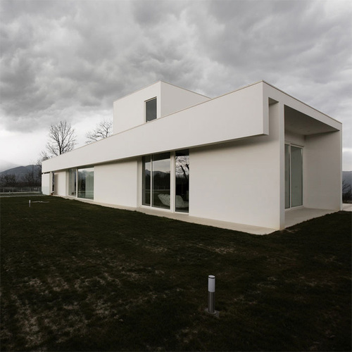 Esterno_10_large